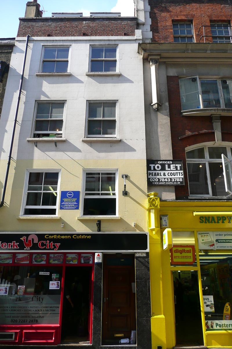 Photo Royaume-Uni Londres Rue Wardour 2007-09 22
