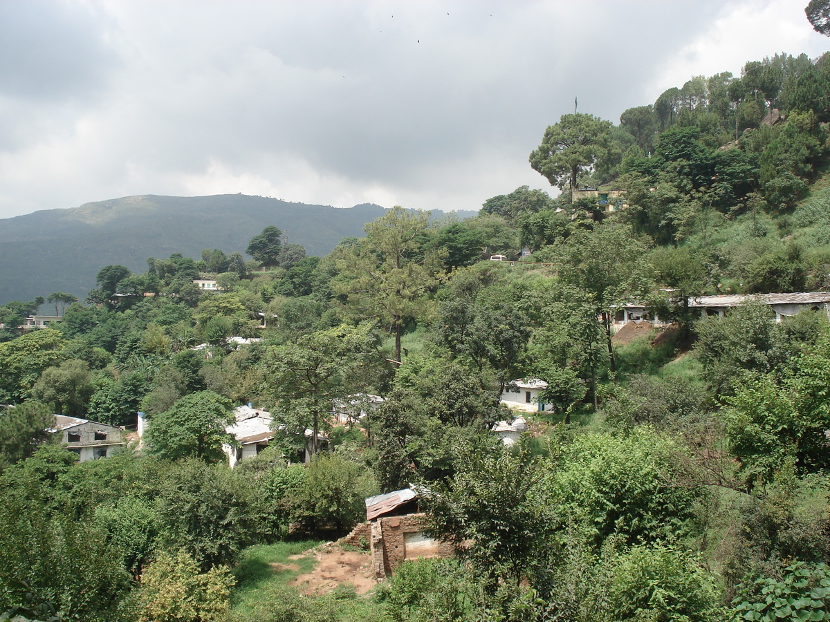 Photo Pakistan Route de Islamabad à Murree 2006-08 6