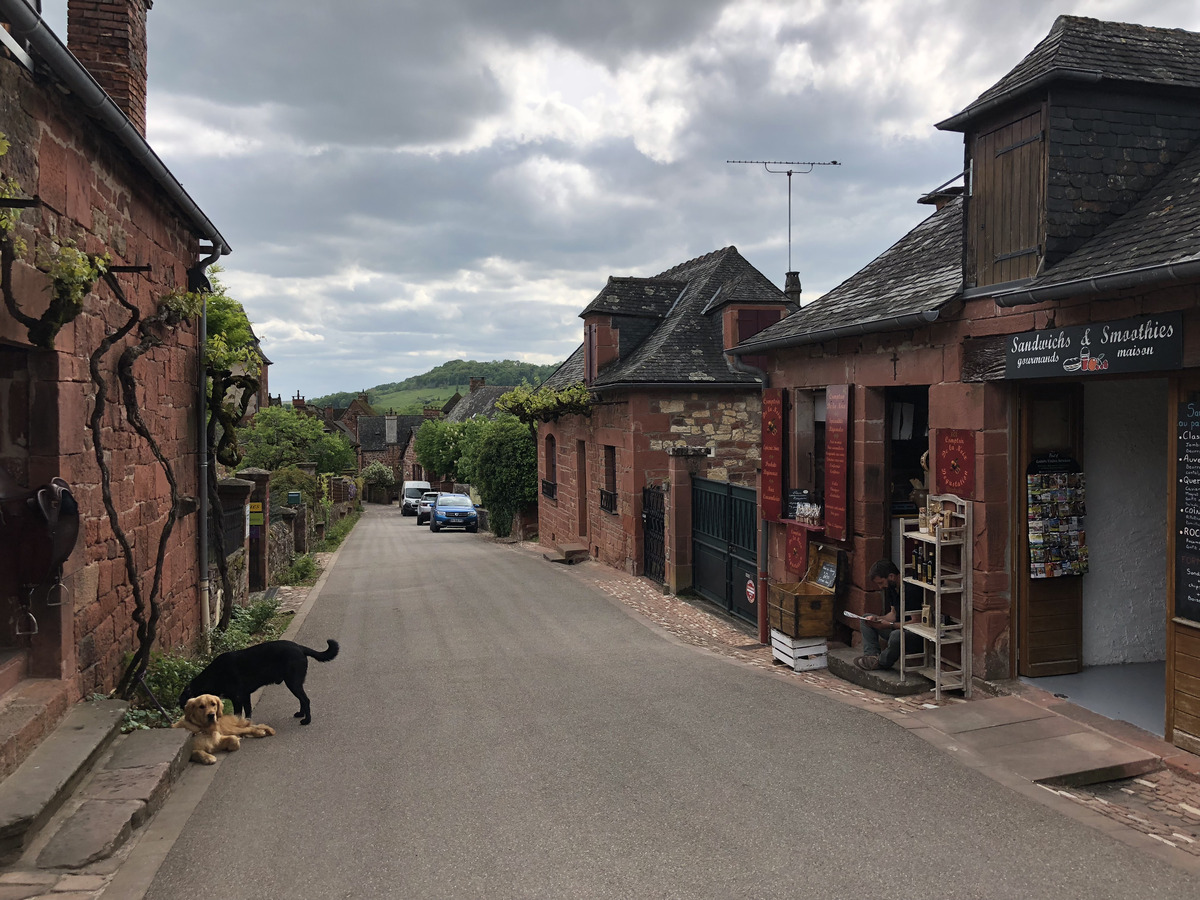 Photo France Collonges la Rouge 2018-04 49