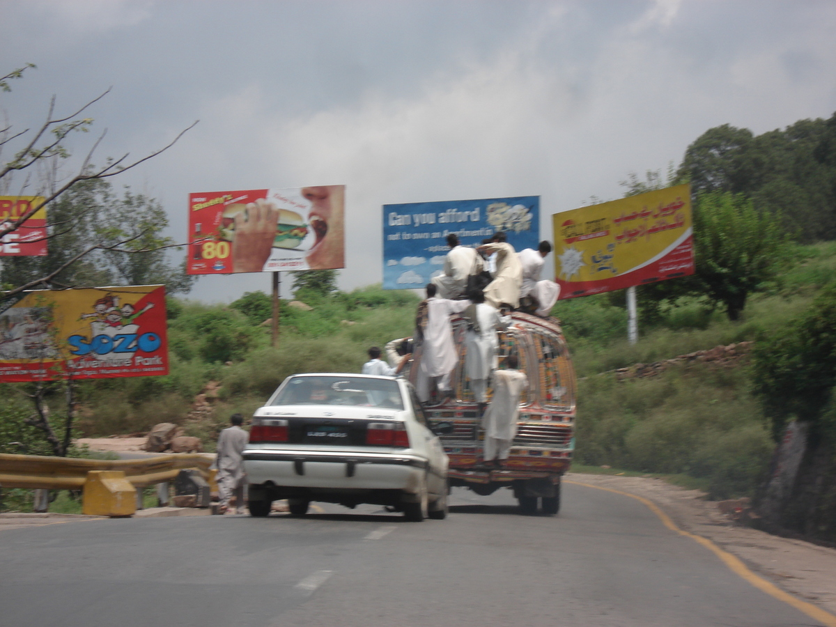 Photo Pakistan Route de Islamabad à Murree 2006-08 4