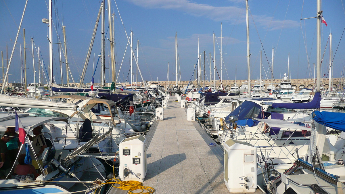 Photo France Antibes Port Vauban 2007-07 49