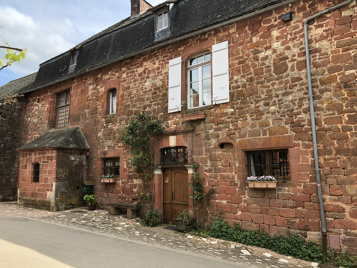 Photo France Collonges la Rouge 2018-04 53