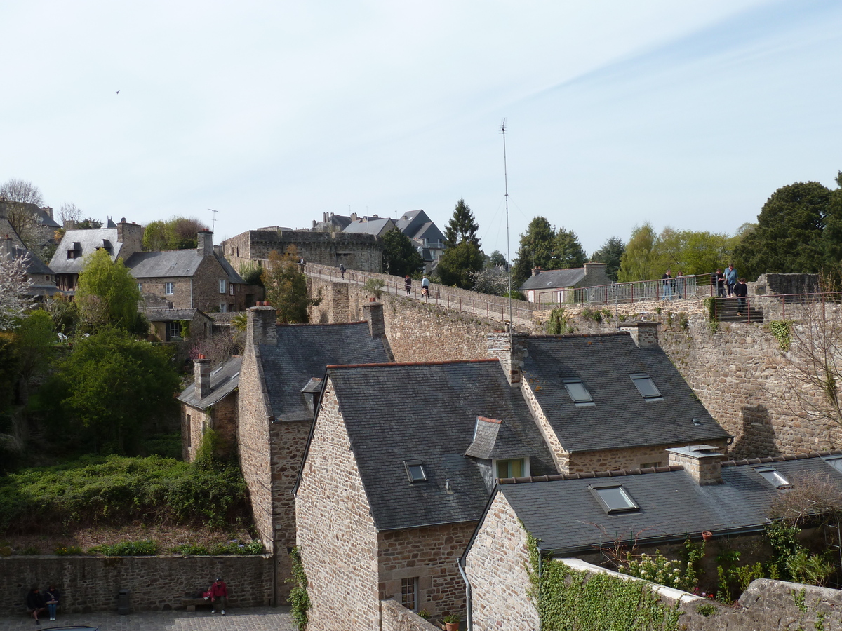 Photo France Dinan Les remparts de Dinan 2010-04 32
