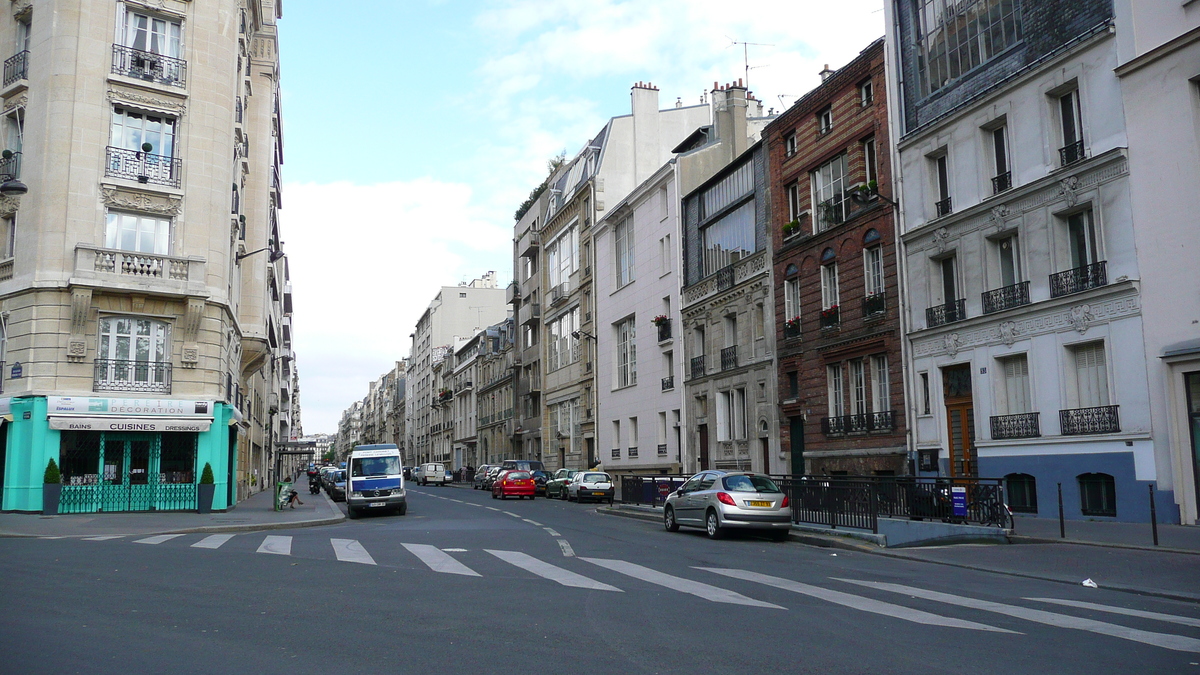 Photo France Paris 17eme Arrondissement Boulevard Péreire 2007-05 12