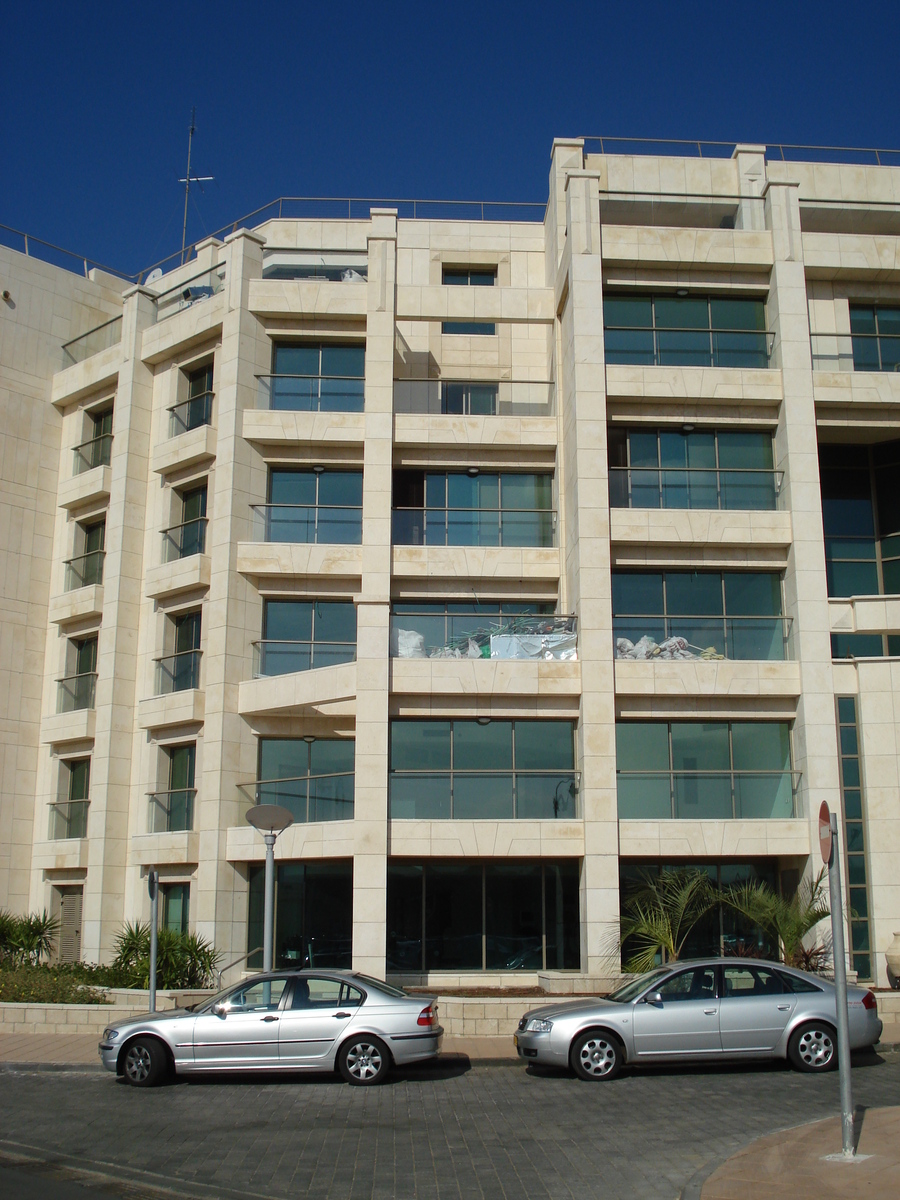 Photo Israel Herzliya 2006-12 38