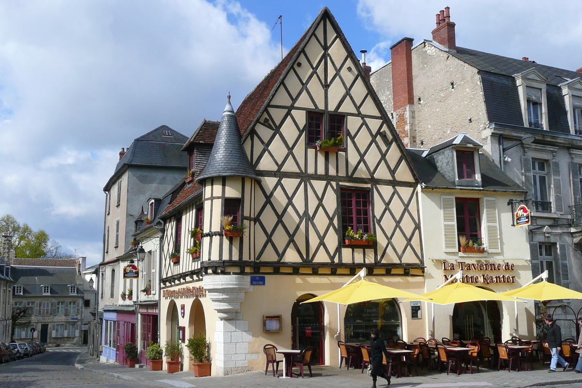 Photo France Bourges 2008-04 140
