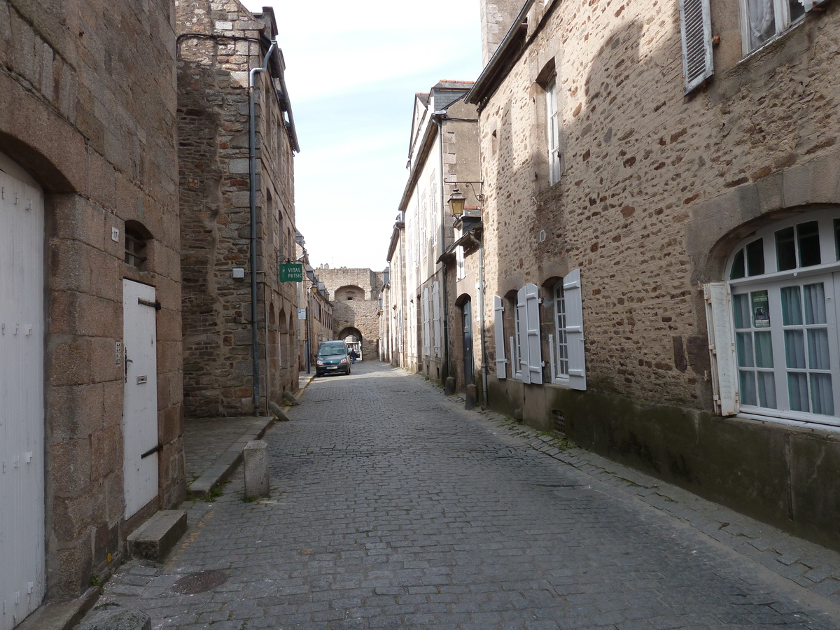 Photo France Dinan Les remparts de Dinan 2010-04 20