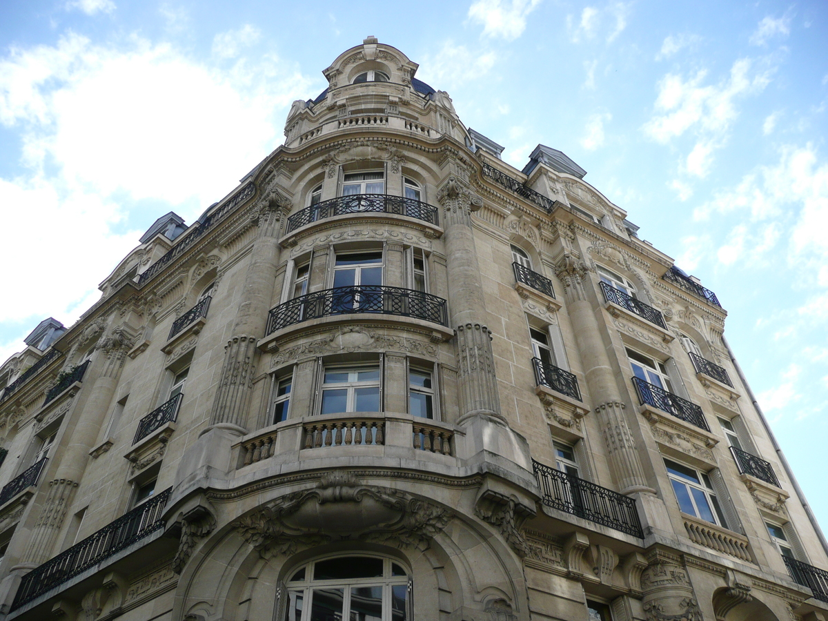 Photo France Paris 17eme Arrondissement Avenue de Wagram 2007-05 21