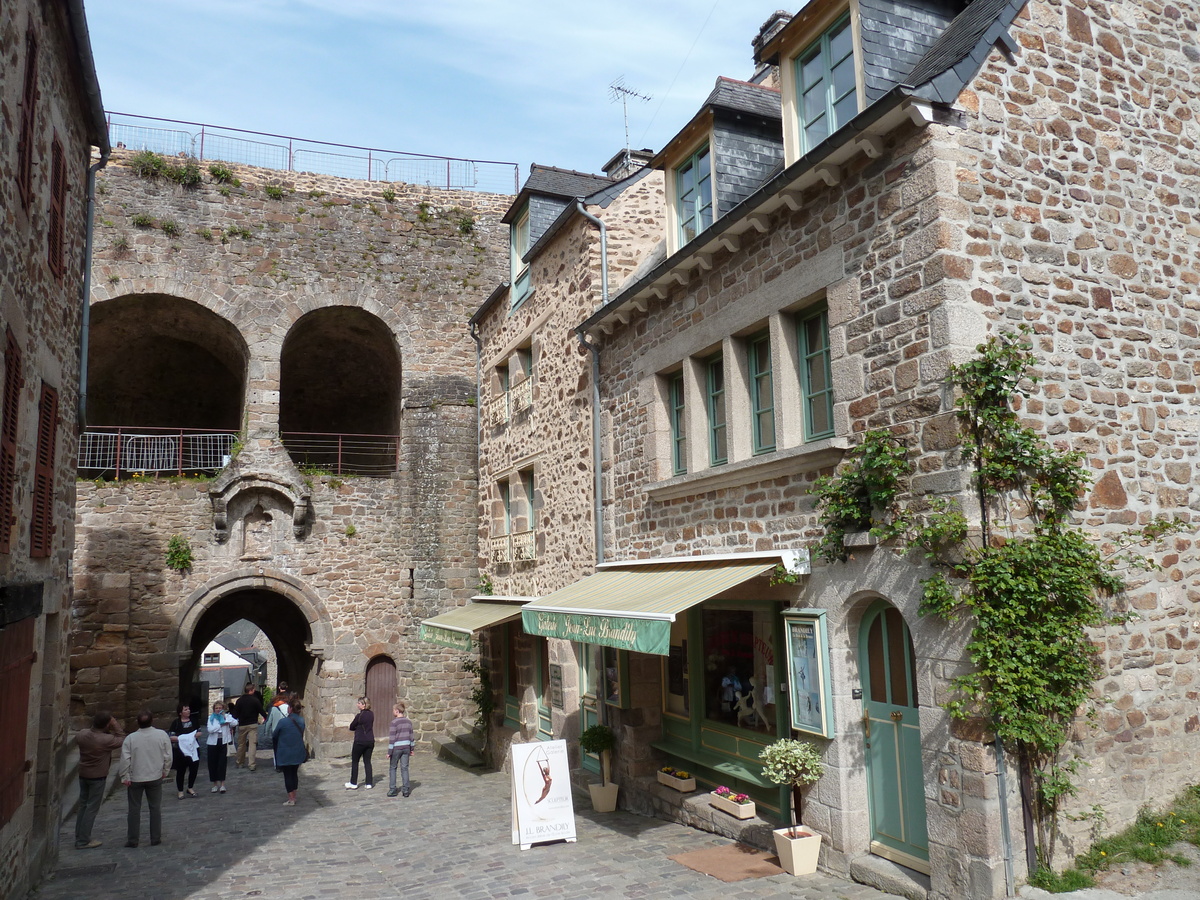 Photo France Dinan 2010-04 125