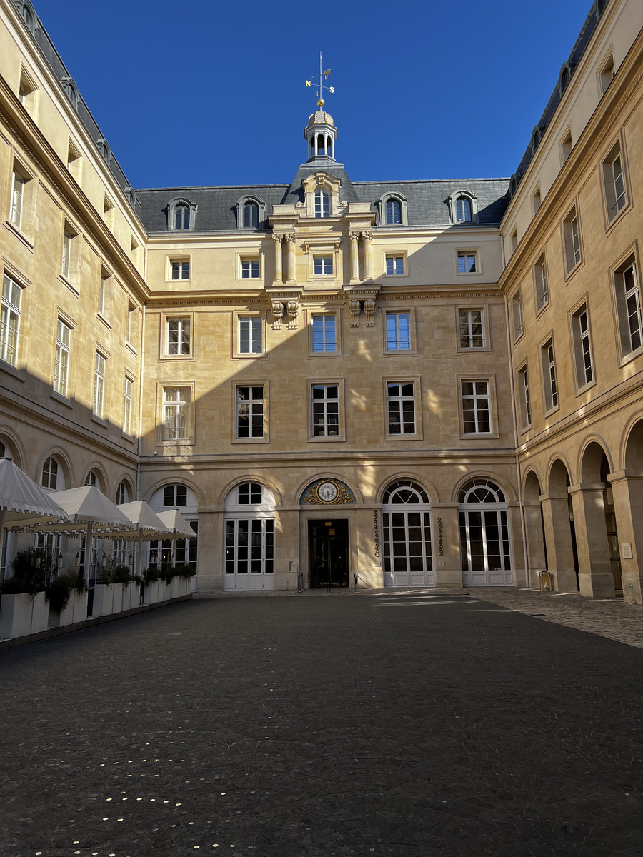 Photo France Paris Hotel de la Marine 2023-04 23