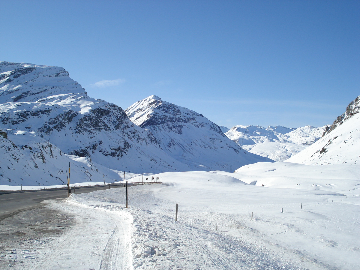 Photo Suisse Route de Chur à Saint Moritz 2007-01 24