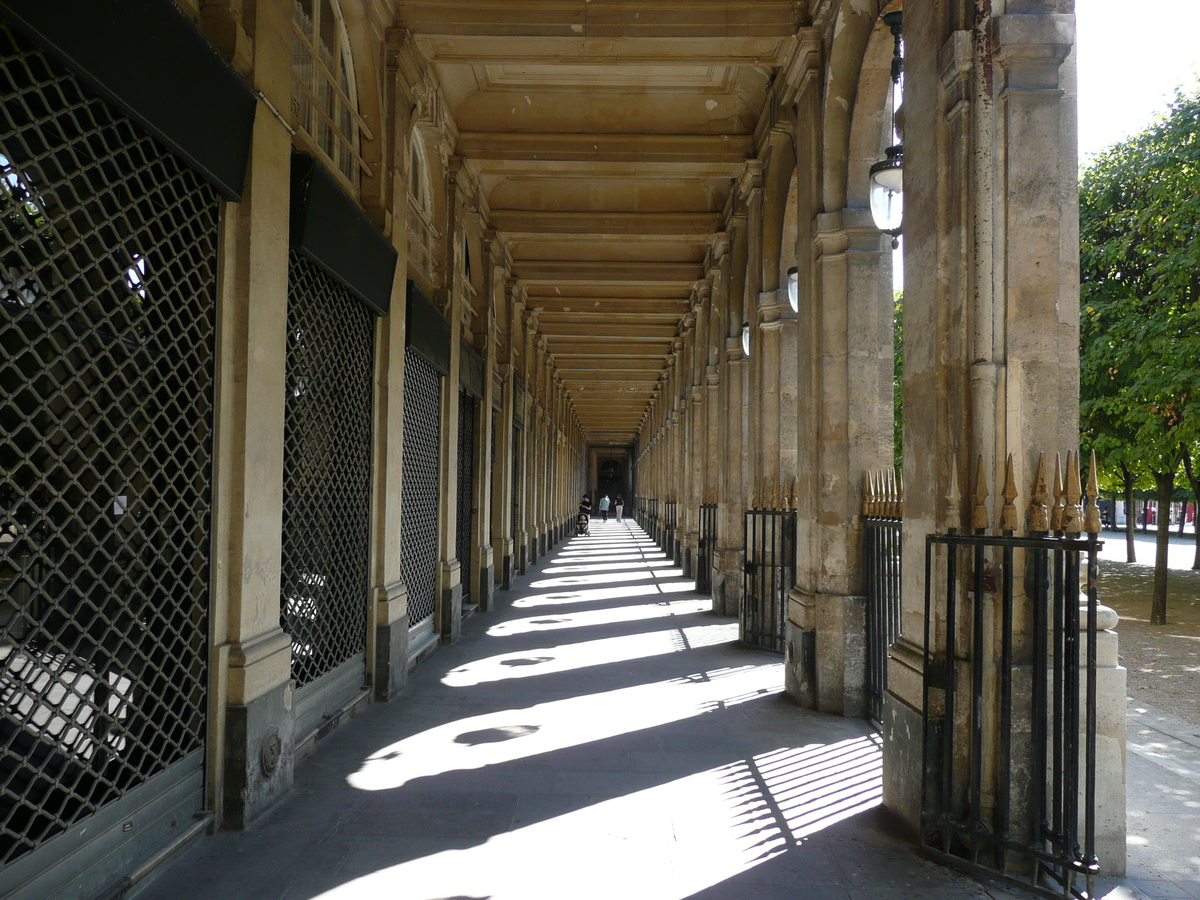 Photo France Paris Palais Royal 2007-08 140