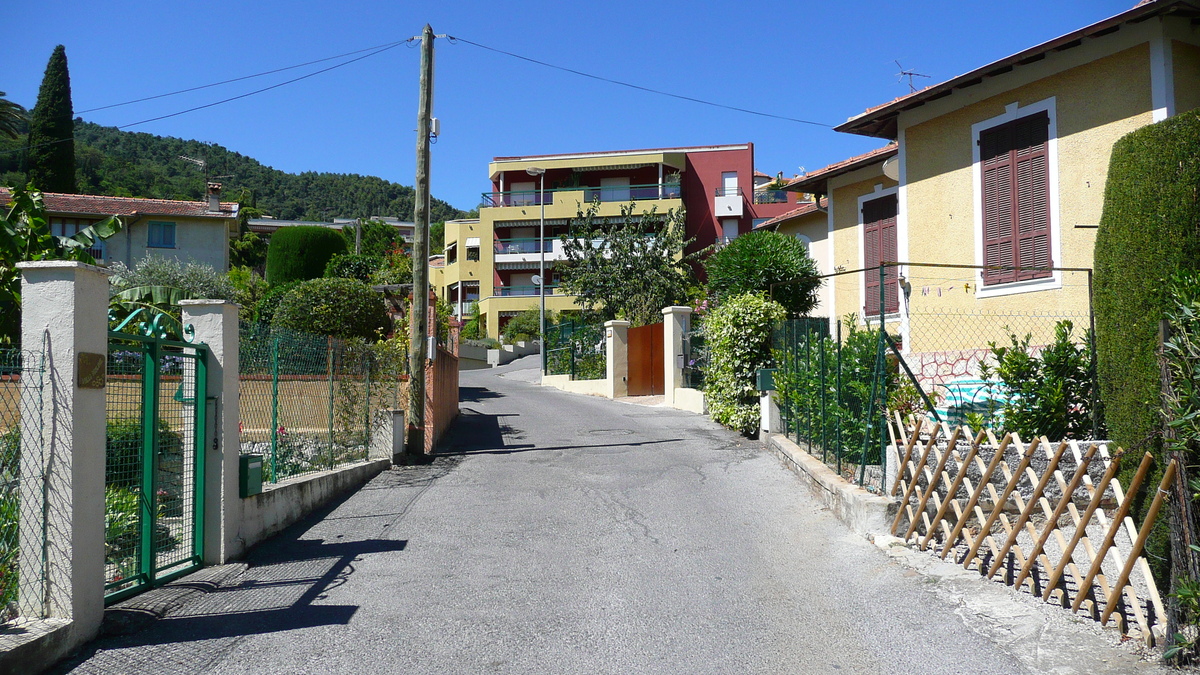 Photo France Vence Vence Ouest 2007-07 69