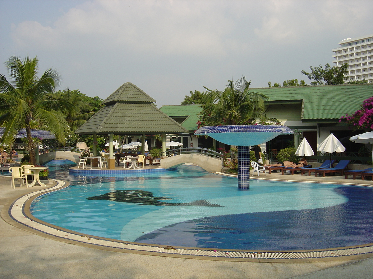 Photo Thaïlande Plage de Jomtien Hotel Grand Jomtien Palace 2004-10 17