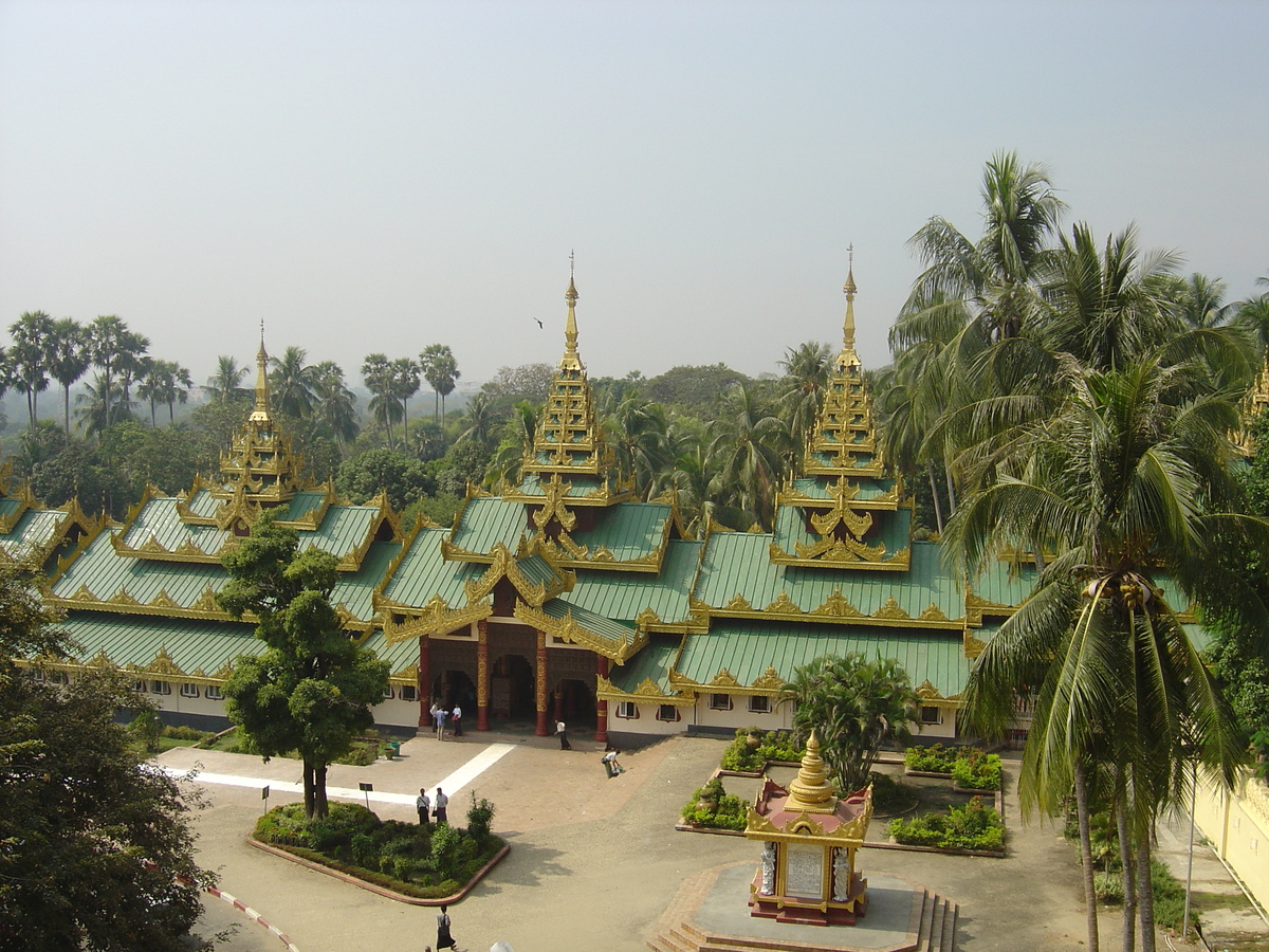 Photo Birmanie (Myanmar) Rangoun Pagode Shwedagon 2005-01 51