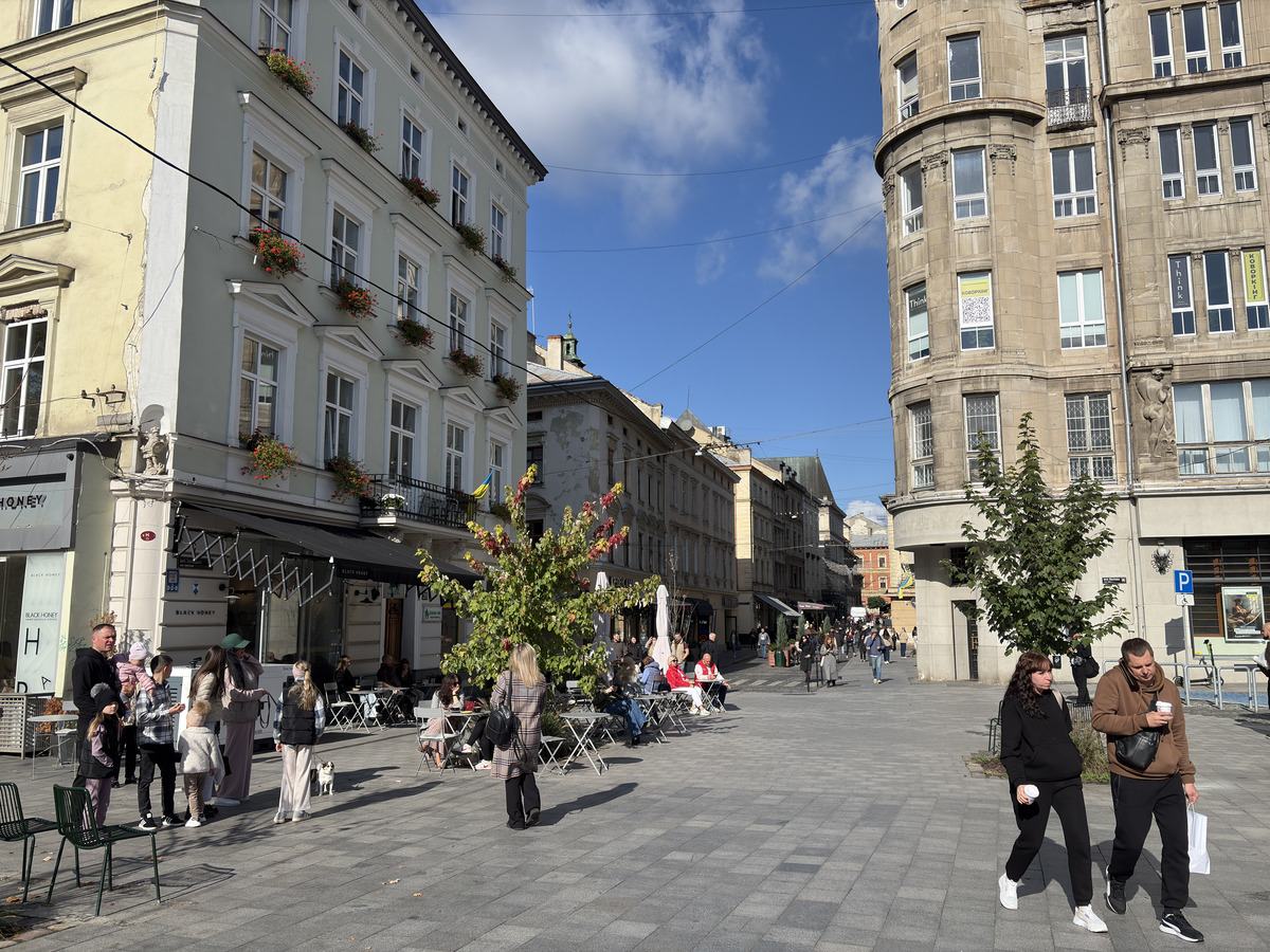 Photo Ukraine Lviv 2024-10 391