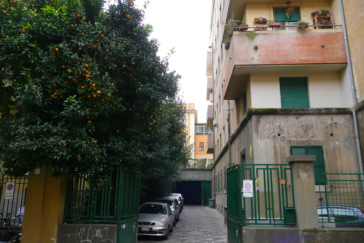 Photo Italie Rome rue Glorioso 2007-11 0