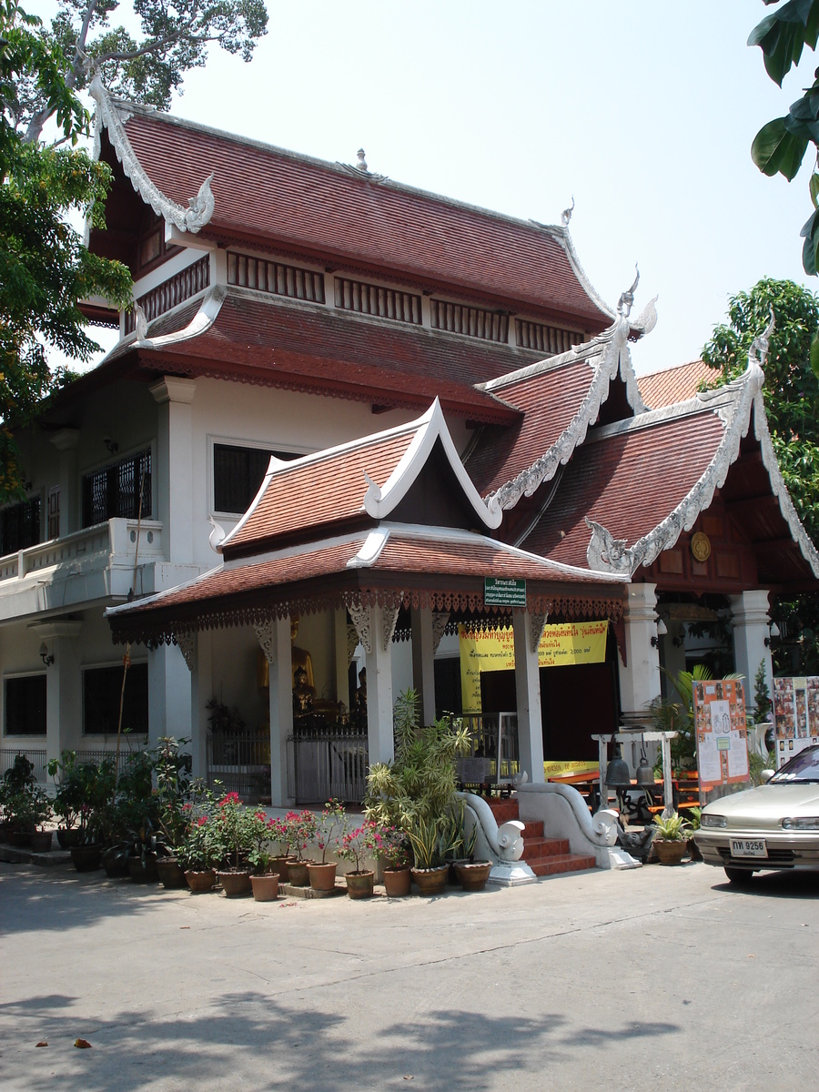 Photo Thaïlande Chiang Mai Centre(intra Canal) Temple Chediluang Varaviharn 2006-04 16