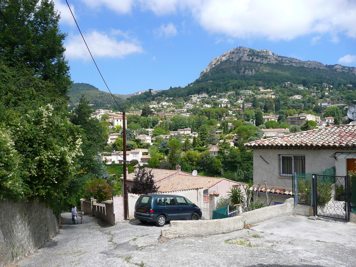 Photo France Vence Avenue H. Isnard 2007-07 2