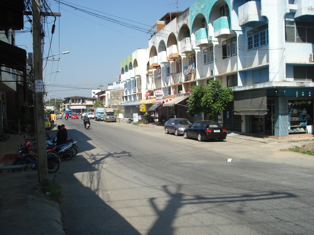 Photo Thaïlande Phitsanulok rue Mittraparp 2008-01 46