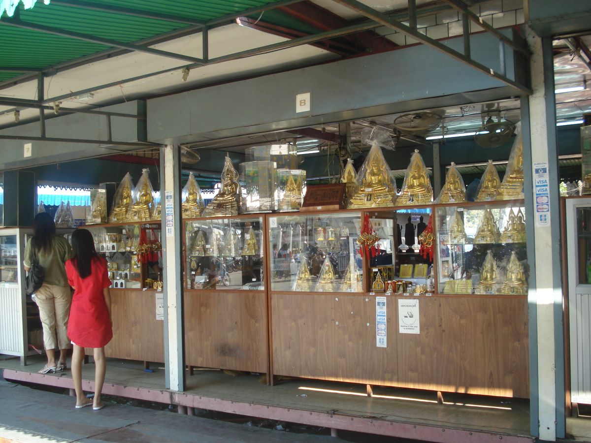 Photo Thaïlande Phitsanulok Temple Pra Sri Rattana Mahathat Vora Maha Vihar 2008-01 57
