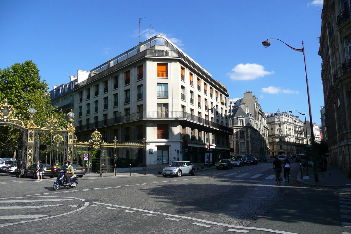 Photo France Paris Avenue Hoche 2007-09 33