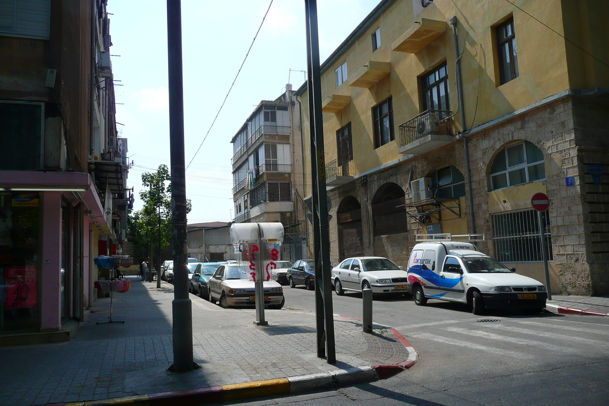 Photo Israel Tel Aviv Rue Yerushalyim 2007-06 21