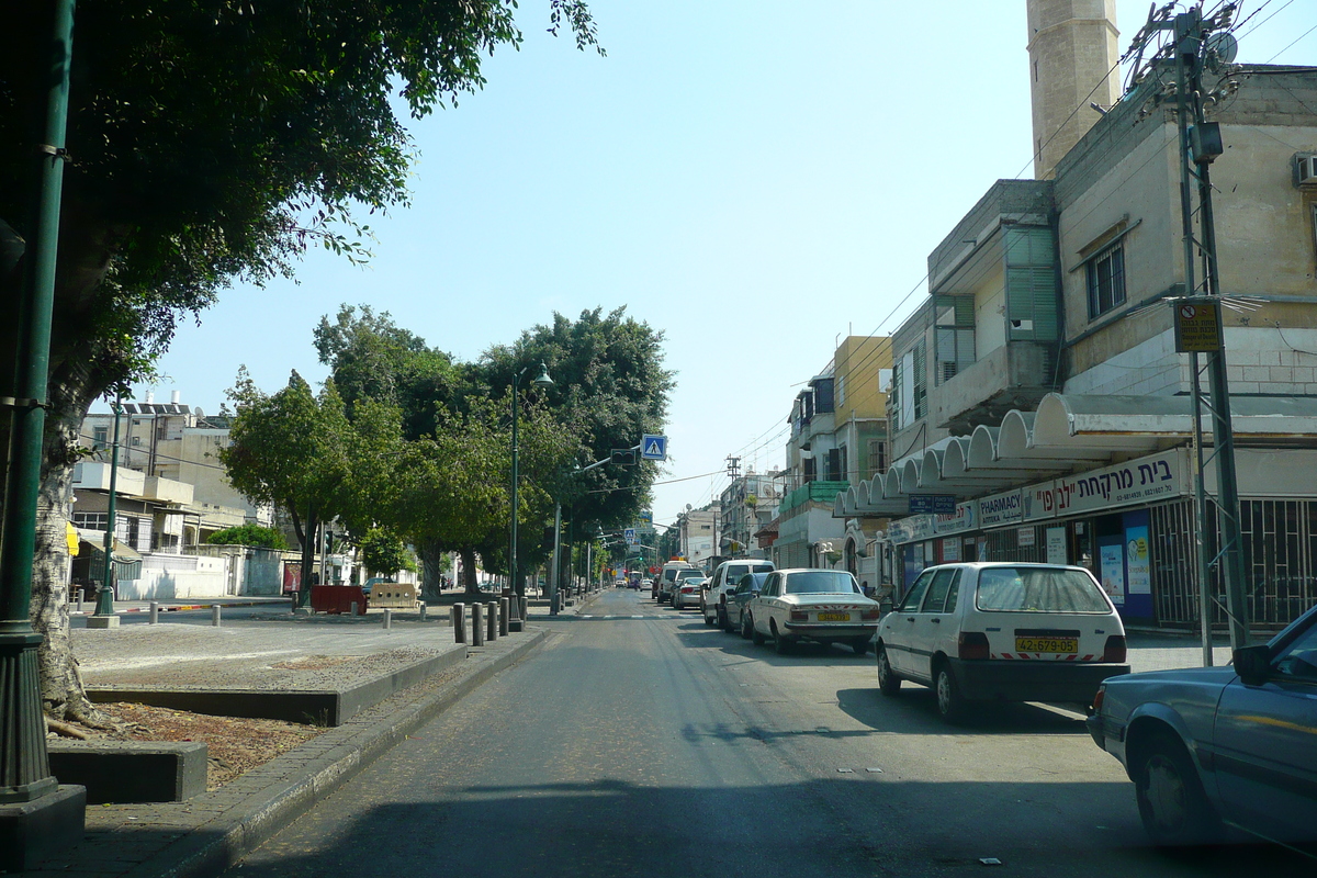 Photo Israel Tel Aviv Rue Yerushalyim 2007-06 31