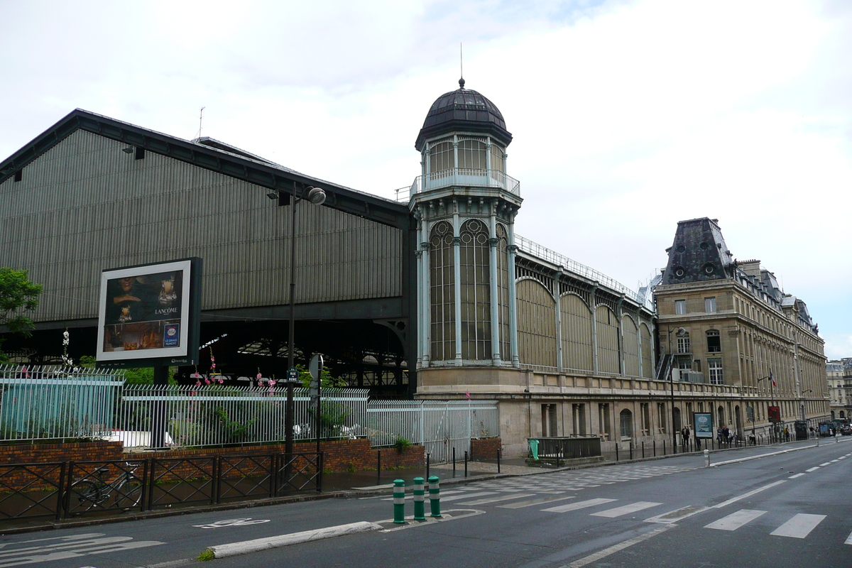 Photo France Paris Rue de Rome 2007-06 125