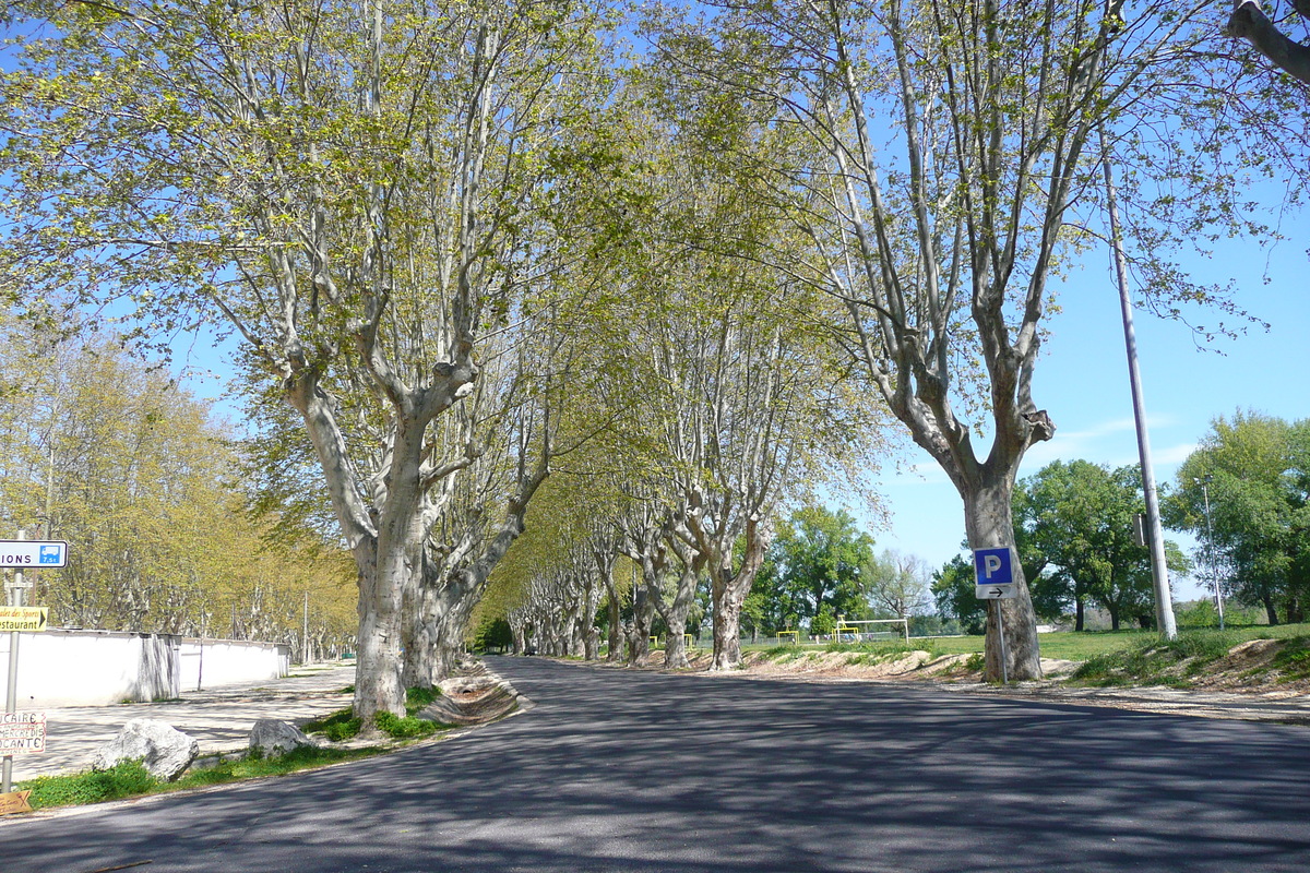 Photo France Beaucaire 2008-04 28