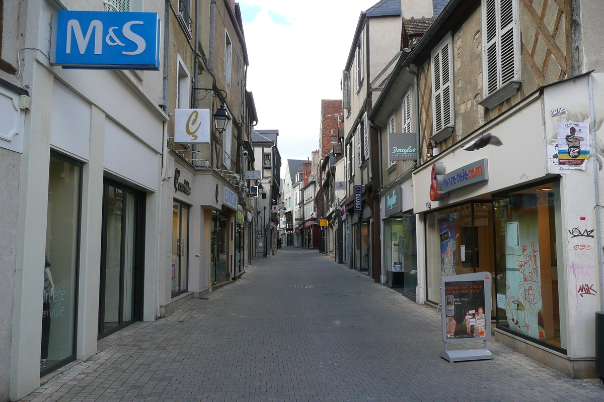 Photo France Bourges 2008-04 37