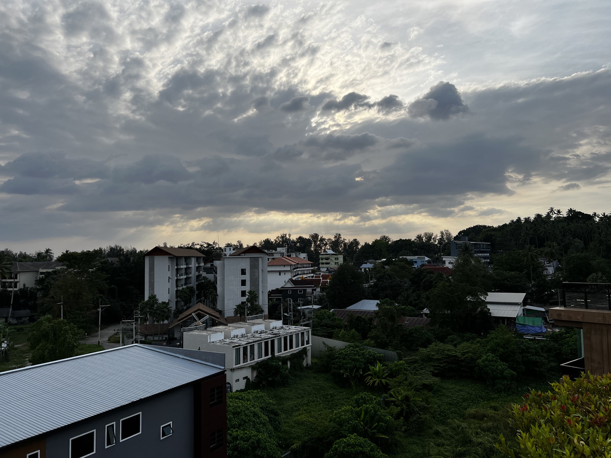 Photo Thaïlande Phuket Plage de Surin Hotel 6th Avenue 2021-12 31