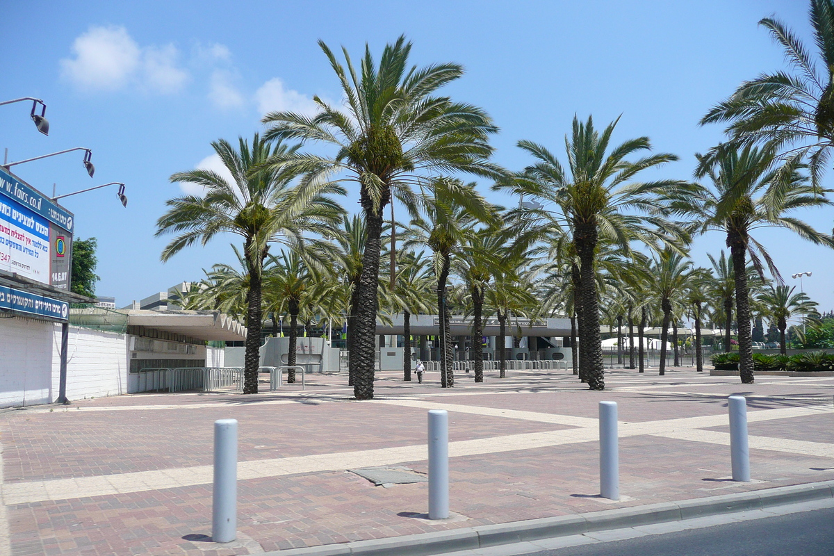 Photo Israel Tel Aviv Rue Rokach 2007-06 7