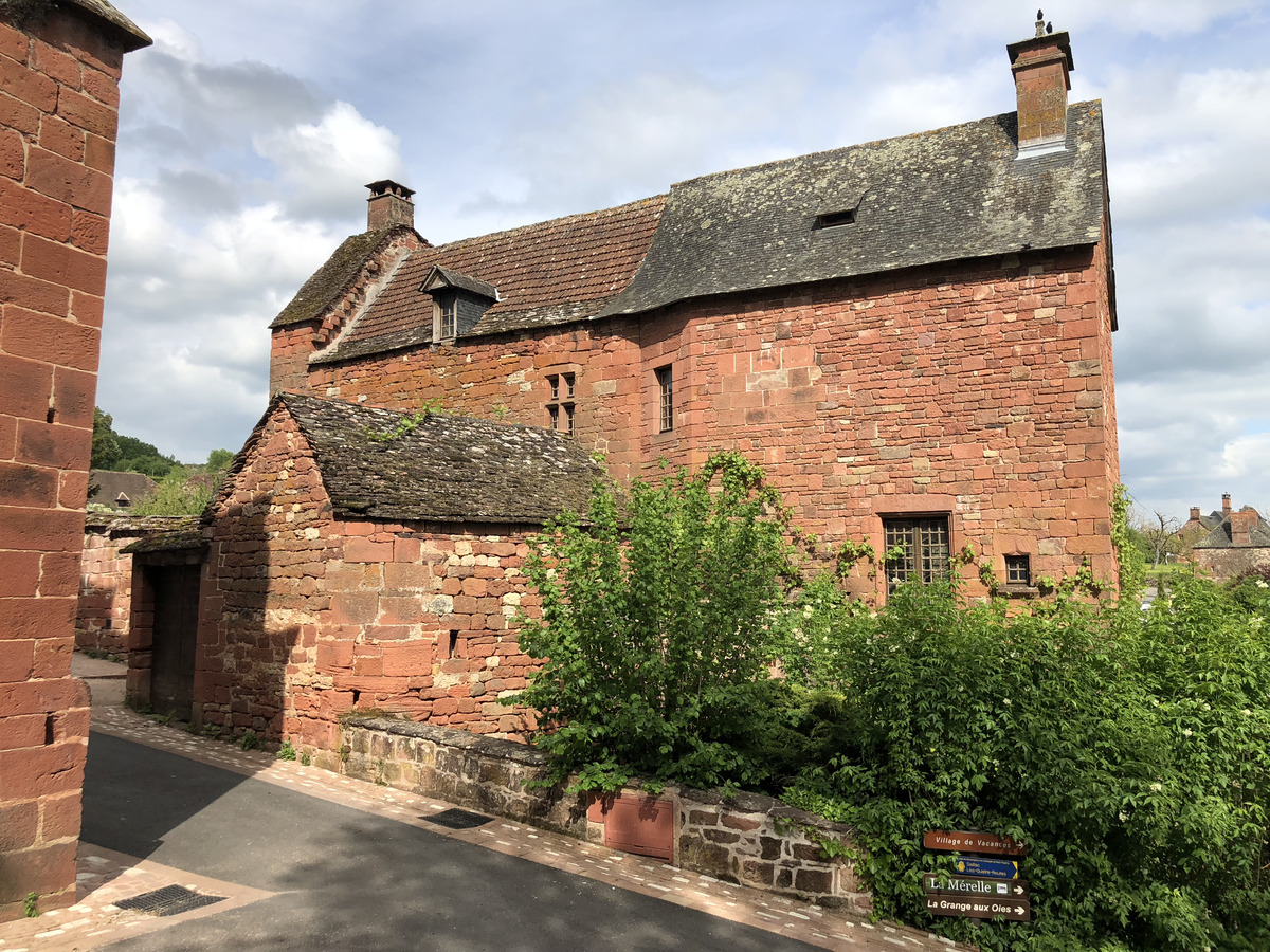Photo France Collonges la Rouge 2018-04 47