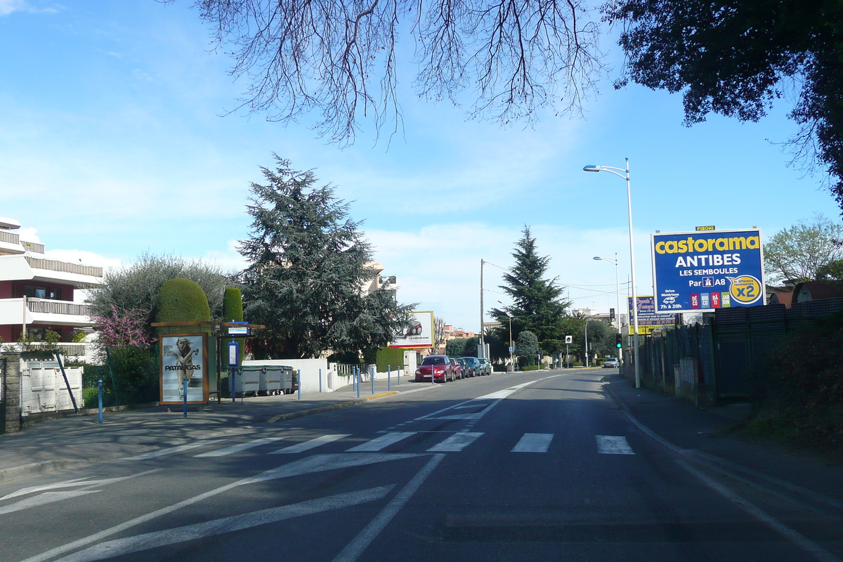 Photo France Côte d'Azur route de Vence à Cagnes 2008-03 55