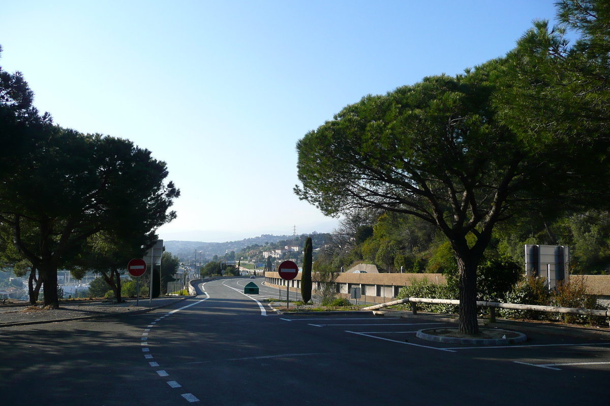 Photo France Côte d'Azur route de Cannes à Cagnes 2008-03 10