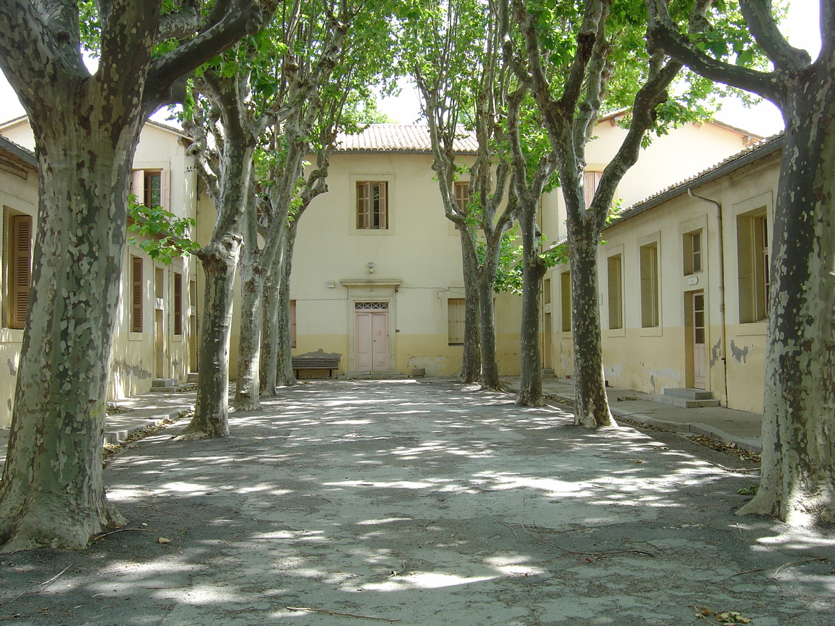 Photo France Lunel 2004-08 21