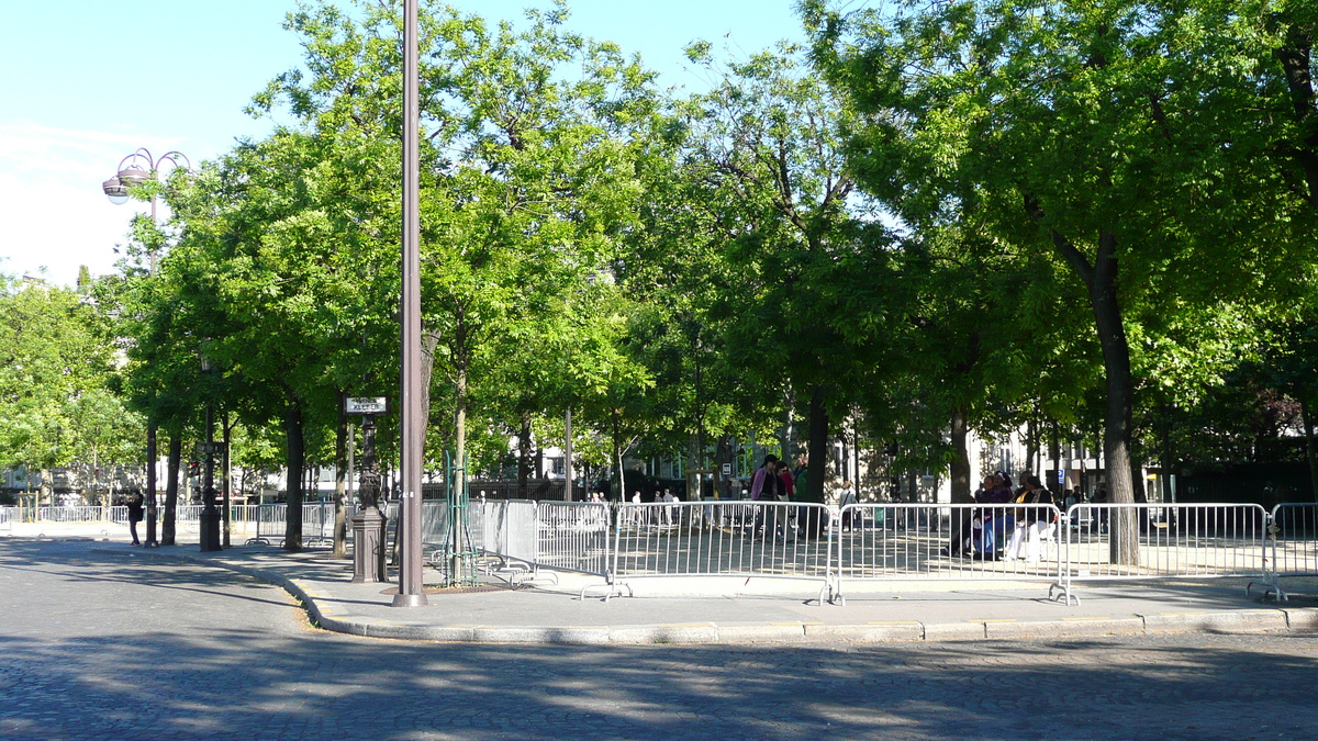 Photo France Paris Place de l'Etoile 2007-05 99