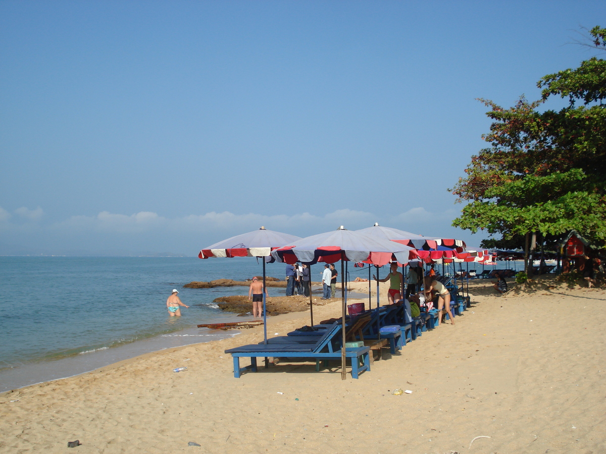 Photo Thaïlande Pattaya Plage de Dongtan 2008-01 19