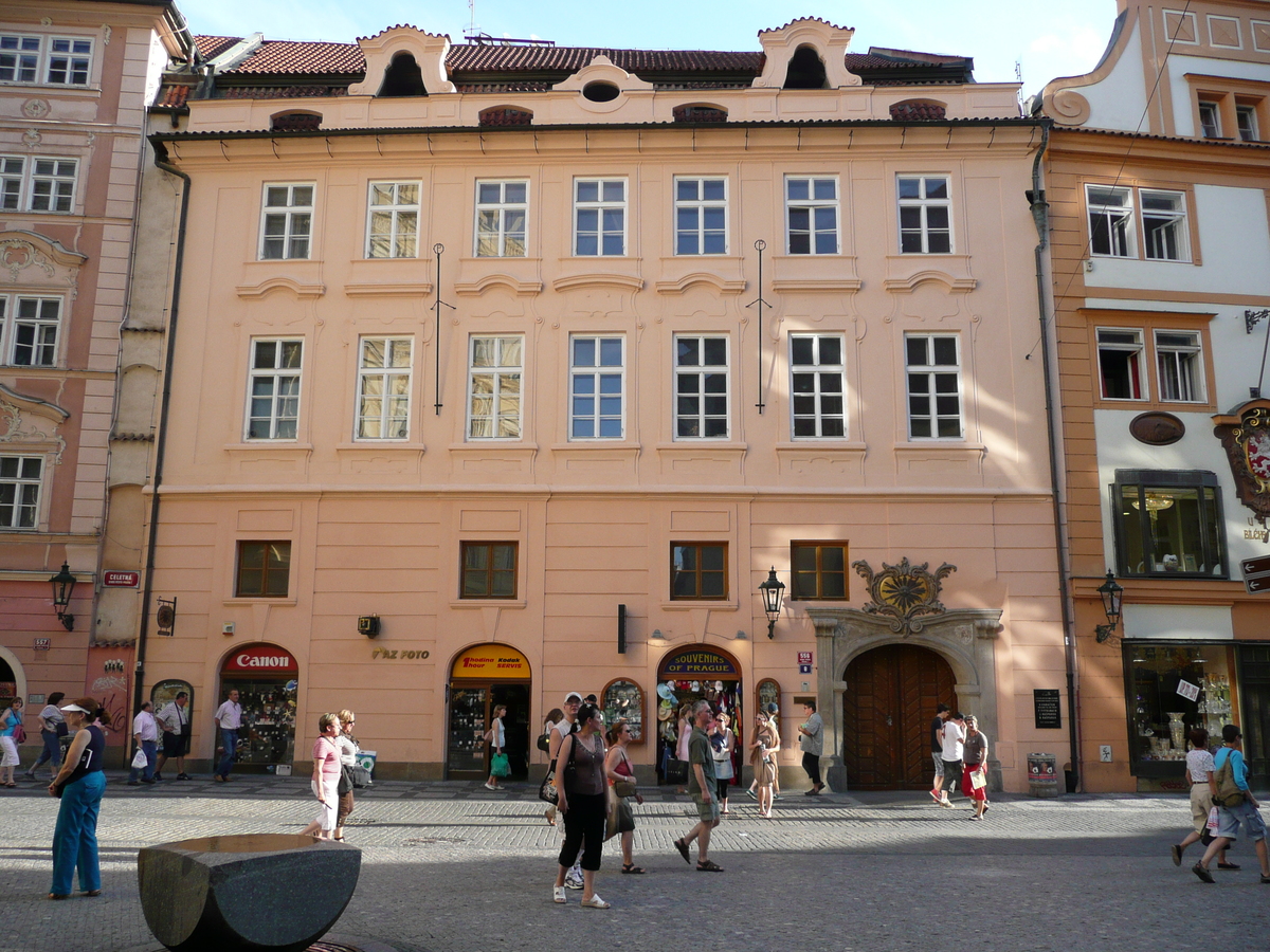 Photo République Tchèque Prague rue Celetna 2007-07 22