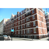 Photo Royaume-Uni Londres Brown Hart Gardens 2007-09 15