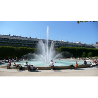 Photo France Paris Palais Royal 2007-08 38