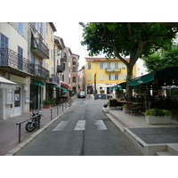 Photo France Vence Place du Grand Jardin 2007-07 23
