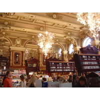 Photo Russie Moscou Rue Tverskaya 2005-04 130