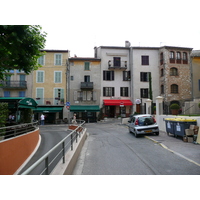 Photo France Vence Place du Grand Jardin 2007-07 3