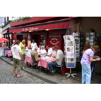 Photo France Paris Place du Tertre 2007-06 8
