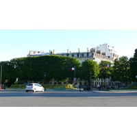Photo France Paris Avenue des Champs Elysees 2007-04 51