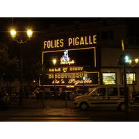 Photo France Paris Pigalle de nuit 2007-07 10