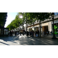 Photo France Paris Avenue des Champs Elysees 2007-04 149