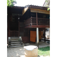Photo Thaïlande Chiang Mai Centre(intra Canal) Temple Chediluang Varaviharn 2006-04 11